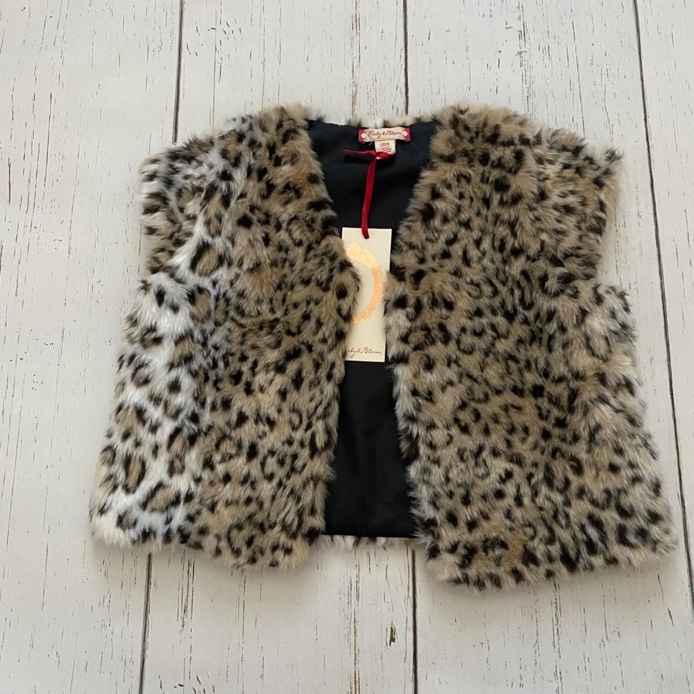 Ruby & Bloom Girls One Size Leopard Print Faux Fur Vest